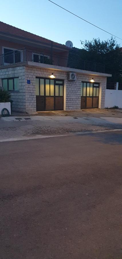 טרוגיר Apartmani Matea מראה חיצוני תמונה