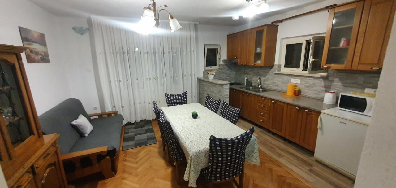 טרוגיר Apartmani Matea מראה חיצוני תמונה